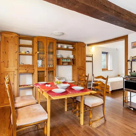 Apartment In Anni's Grossaltenstaedten